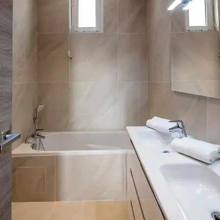 アパート French Riviera Confidential Centre Les Pins Proche Des Plages