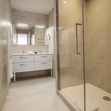 French Riviera Confidential Centre Les Pins Proche Des Plages Juan-les-Pins