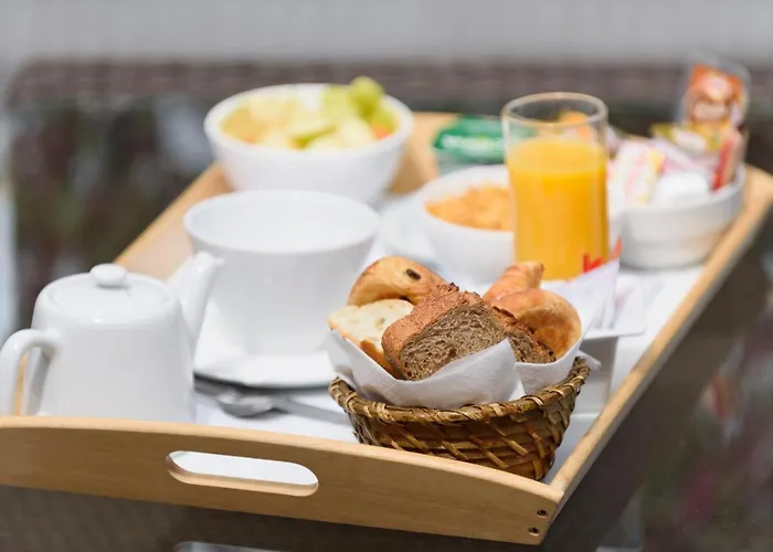 French Riviera Confidential Centre Les Pins Proche Des Plages * 胡安莱潘