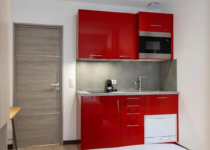 公寓 French Riviera Confidential Centre Les Pins Proche Des Plages *