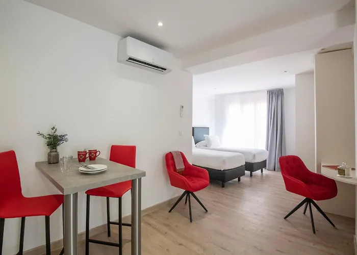 Daire French Riviera Confidential Centre Les Pins Proche Des Plages *